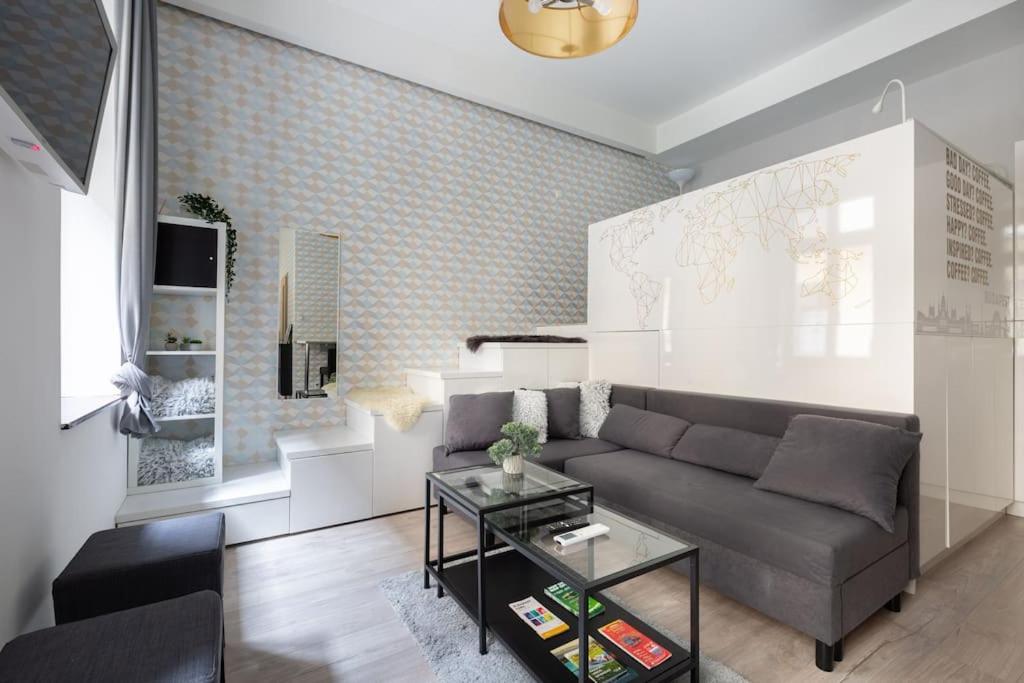 Budapest & Coffee Apt By Nw Bagian luar foto